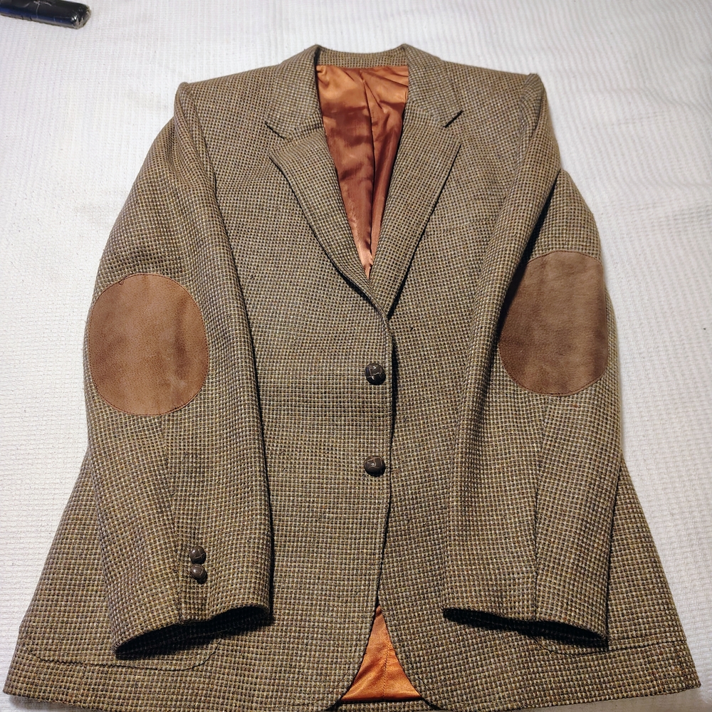 Women's Brown Houndstooth Blazer with Elbow Patches